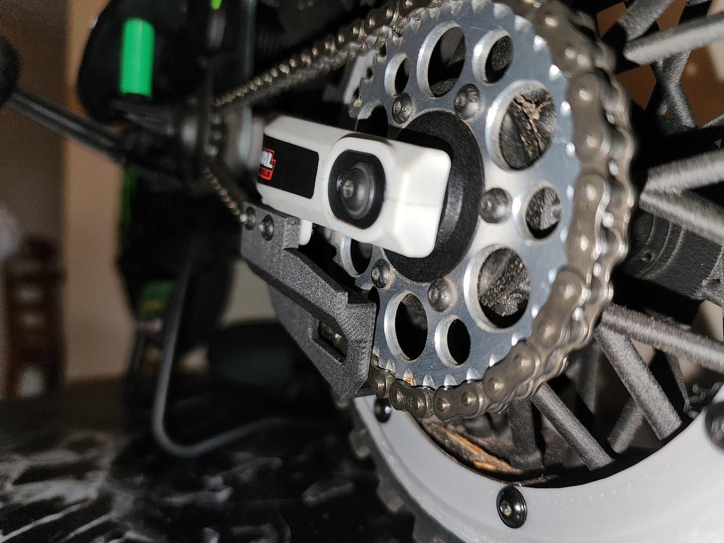 1/4 Losi Promoto-MX Chain Guard