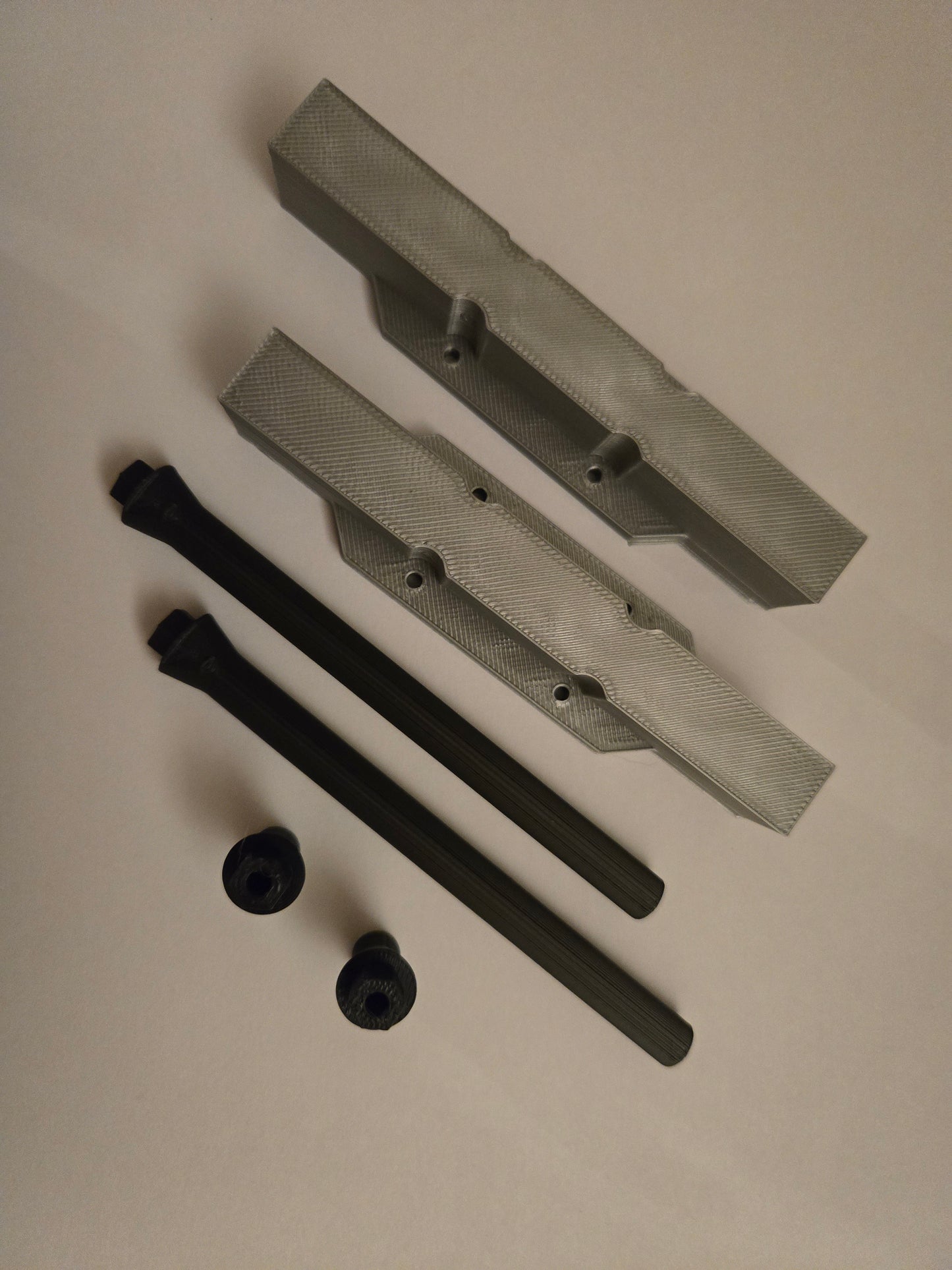 1/18th Scale Trailer Axle Parts (6pcs)