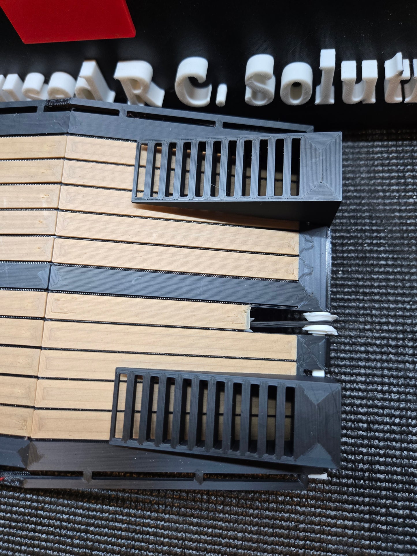 1/18 scale fifth wheel trailer RAMPS