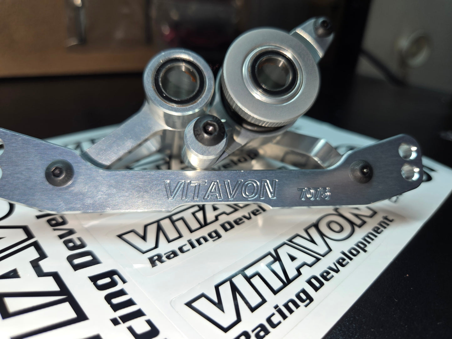 Losi 5ive T 2.0 steering bellcrank Vitavon, (7075 silver)